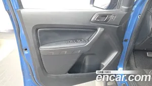 Ford Ranger, 2022 — миниатюра 14