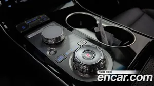 Genesis GV70, 2024 — миниатюра 12