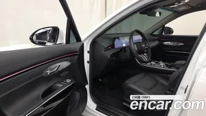Genesis GV70, 2024 — миниатюра 13