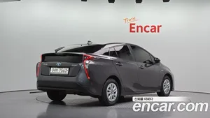 Toyota Prius, 2017 — миниатюра 2