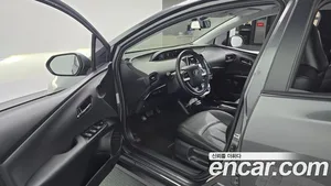 Toyota Prius, 2017 — миниатюра 10