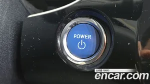 Toyota Prius, 2017 — миниатюра 18