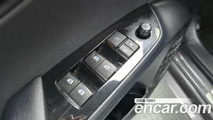 Toyota Prius, 2017 — миниатюра 19