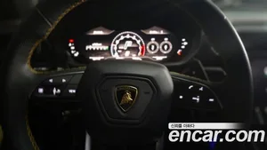 Lamborghini Urus, 2022 — миниатюра 8