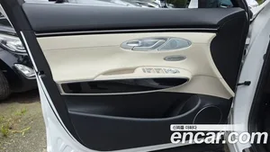 Genesis GV70, 2021 — миниатюра 14