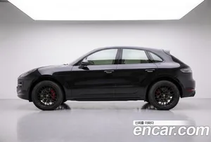 Porsche Macan, 2020 — миниатюра 1