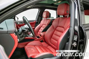 Porsche Macan, 2020 — миниатюра 14