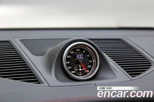 Porsche Macan, 2020 — миниатюра 17