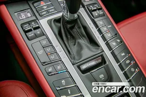 Porsche Macan, 2020 — миниатюра 18