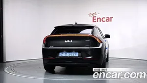 Kia EV6, 2023 — миниатюра 4