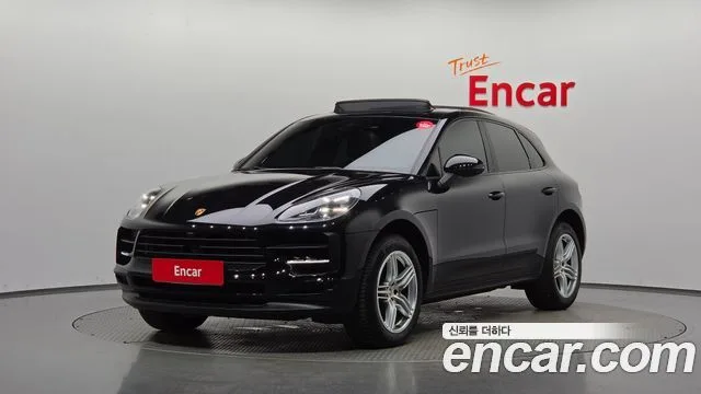 Porsche Macan, 2019 — фото автомобиля из Кореи