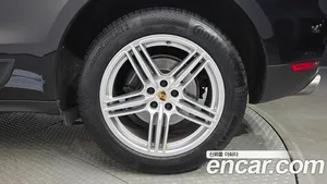 Porsche Macan, 2019 — миниатюра 7