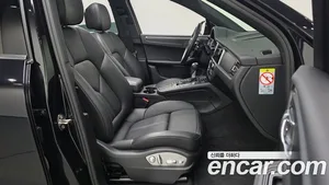 Porsche Macan, 2019 — миниатюра 16