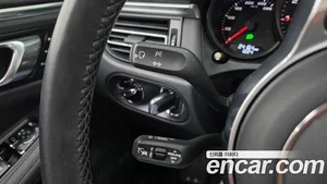 Porsche Macan, 2019 — миниатюра 29