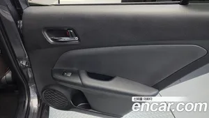 Toyota Prius, 2019 — миниатюра 15
