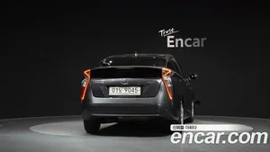 Toyota Prius, 2017 — миниатюра 4