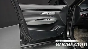 Genesis GV70, 2023 — миниатюра 13