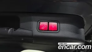 Mercedes-Benz EQB, 2025 — миниатюра 31