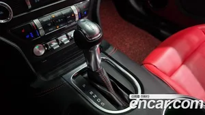 Ford Mustang, 2022 — миниатюра 12