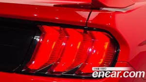 Ford Mustang, 2022 — миниатюра 9
