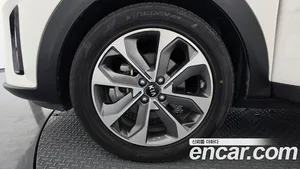Kia Stonic, 2018 — миниатюра 5