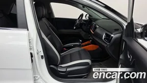 Kia Stonic, 2018 — миниатюра 16