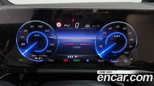 Mercedes-Benz EQA, 2025 — миниатюра 11