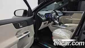 Mercedes-Benz EQA, 2025 — миниатюра 13