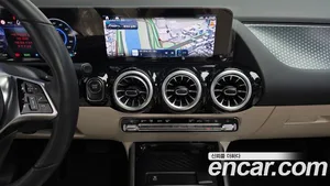 Mercedes-Benz EQA, 2025 — миниатюра 21