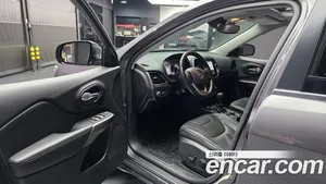Jeep Cherokee, 2021 — миниатюра 12