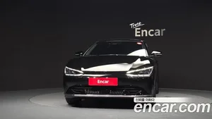 Kia EV6, 2023 — миниатюра 3