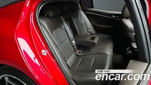 Kia Stinger, 2017 — миниатюра 17