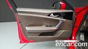 Kia Stinger, 2017 — миниатюра 14