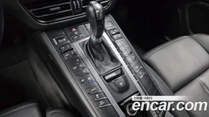 Porsche Macan, 2019 — миниатюра 11