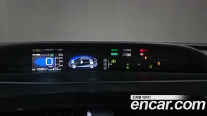 Toyota Prius, 2022 — миниатюра 11