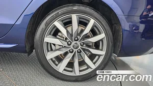 Audi A4, 2023 — миниатюра 7