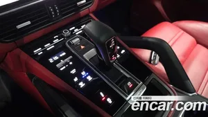 Porsche Cayenne, 2023 — миниатюра 9
