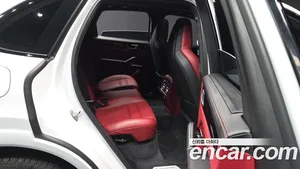 Porsche Cayenne, 2023 — миниатюра 12