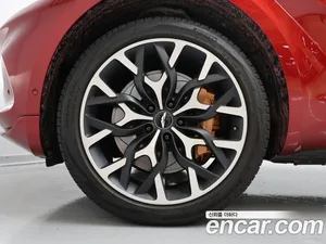 Astonmartin DBX, 2021 — миниатюра 9