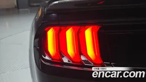 Ford Mustang, 2020 — миниатюра 8