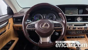 Lexus ES, 2017 — миниатюра 14