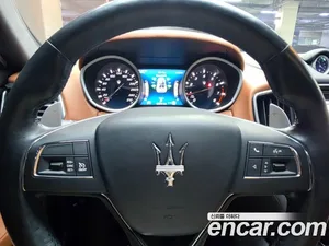 Maserati Ghibli, 2019 — миниатюра 9