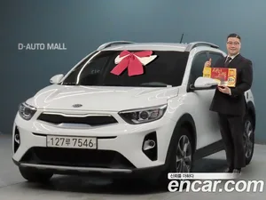 Kia Stonic, 2018 — миниатюра 1