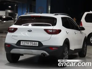 Kia Stonic, 2018 — миниатюра 2