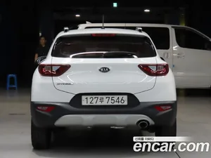 Kia Stonic, 2018 — миниатюра 4
