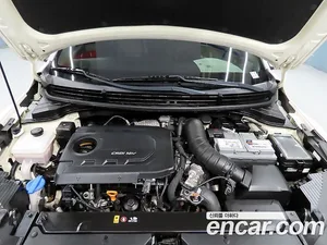 Kia Stonic, 2018 — миниатюра 6