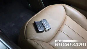 Land Rover Range Rover, 2023 — миниатюра 32