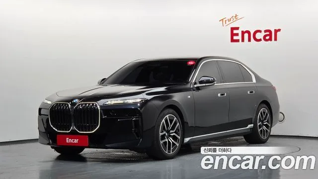 BMW 7-Series, 2023 — фото автомобиля из Кореи
