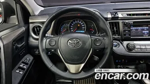 Toyota RAV4, 2015 — миниатюра 18