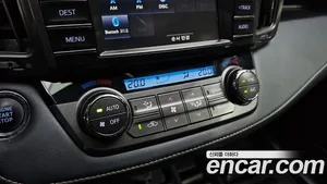 Toyota RAV4, 2015 — миниатюра 22